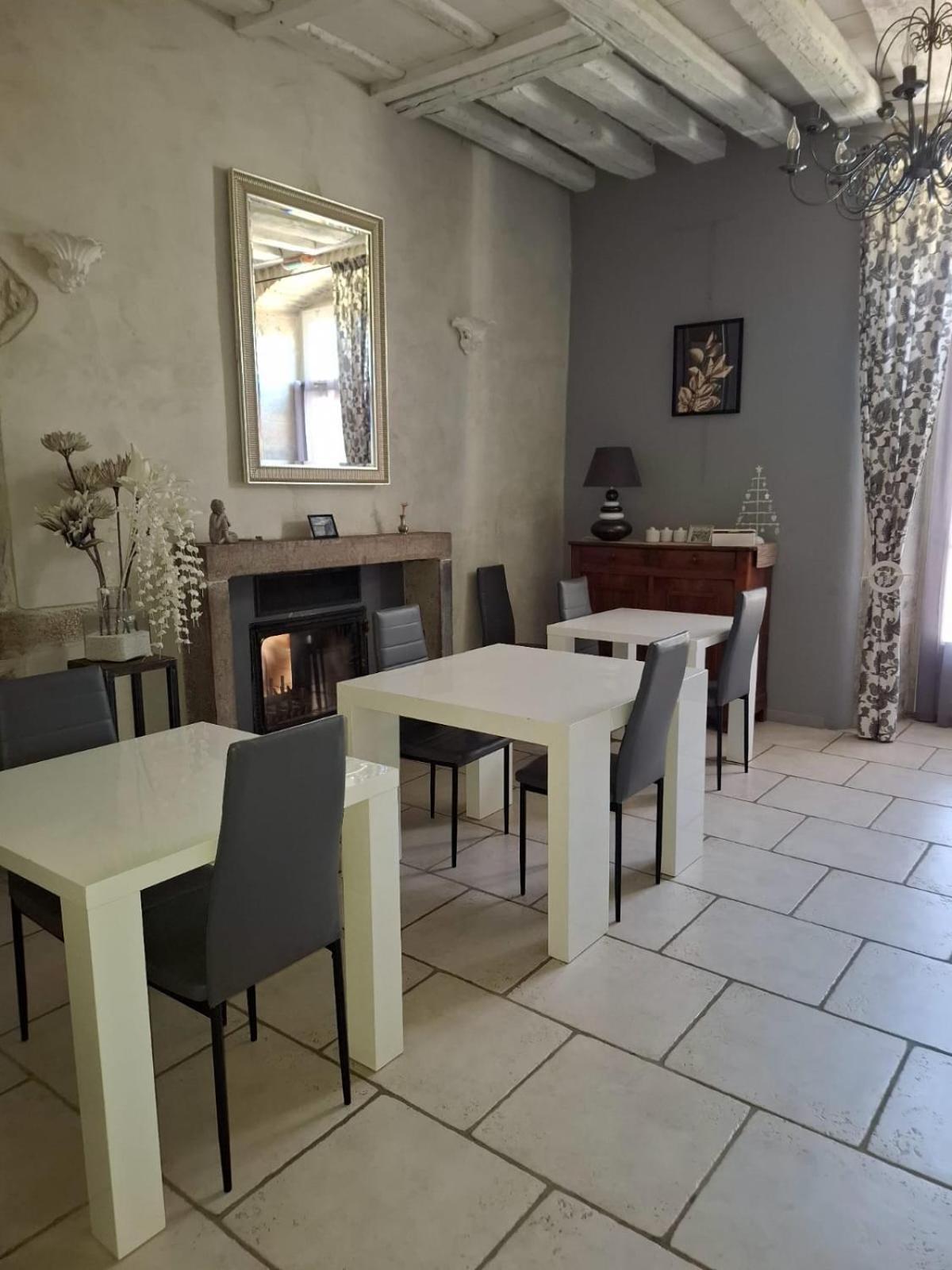 Maison D'Eusebia Château-Chalon المظهر الخارجي الصورة